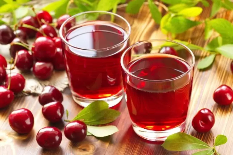 طرز تهیه شربت آلبالو بدون شکر؛ ۳ روش سالم و رژیمی خانگی