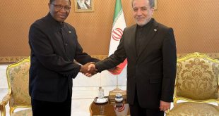 دیدار وزیر نامیبیا با عراقچی و تأکید بر روابط ایران