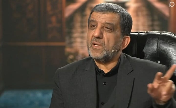 ضرغامی: نفوذی‌ها در میانه جنگ مردم را مقابل هم قرار می‌دهند